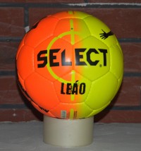  Piłka Select Leao Futsal 5703543104529